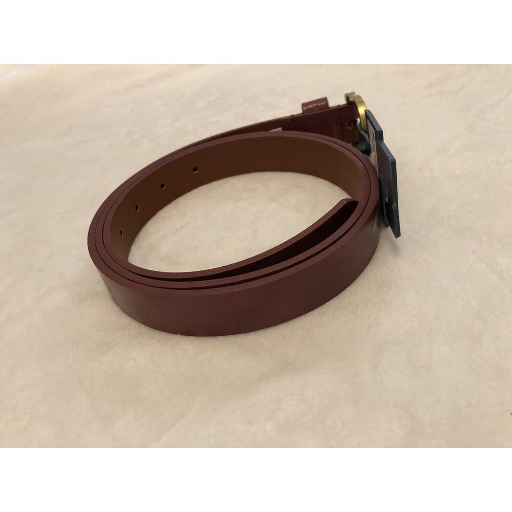 Universal Thread Womens Belt XXL Burgundy Buckle Faux Leather Horseshoe NEW - Picture 9 of 10